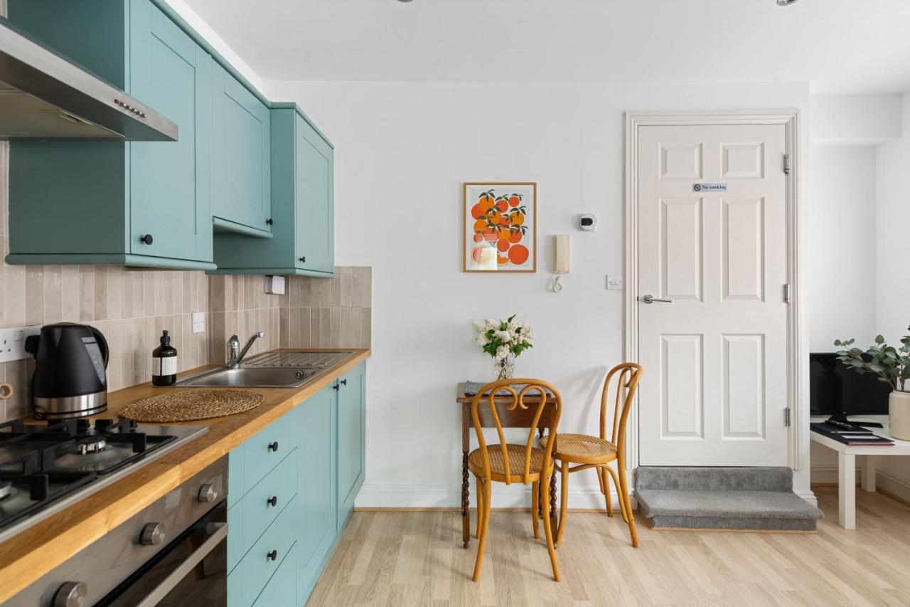 Albany By Black Door Stays Cardiff Esterno foto