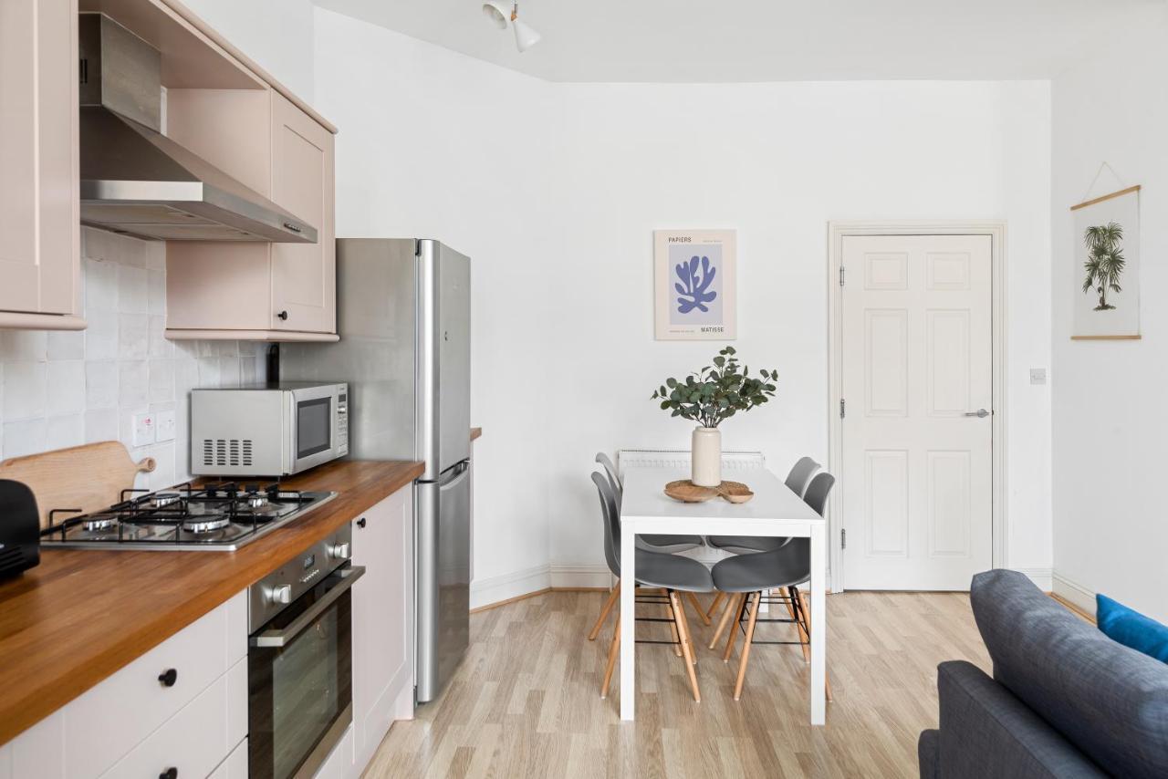 Albany By Black Door Stays Cardiff Esterno foto